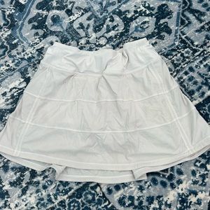 Lululemon white skirt size 2